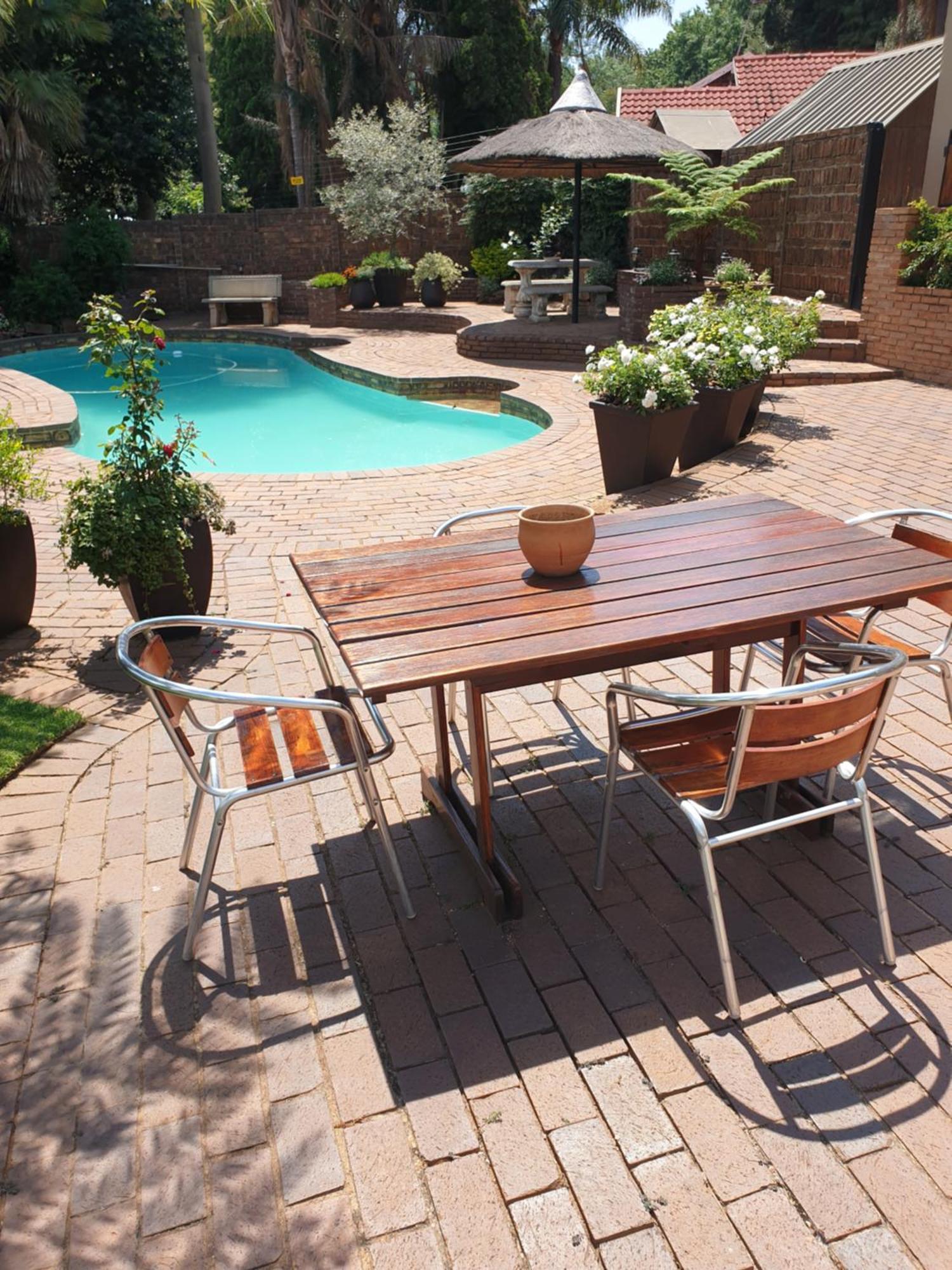 125 On Van Buuren Road Guest House Johannesburg Bagian luar foto